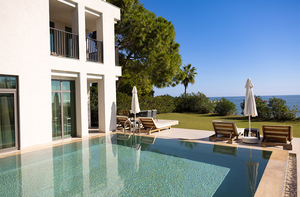 <p>Villa Privileges</p>