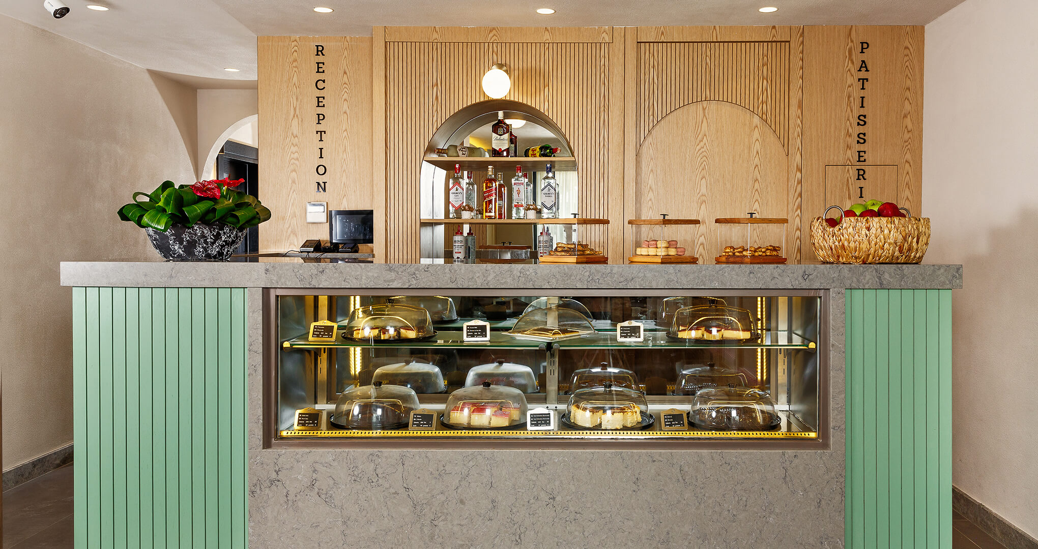 sherwood-premio-hotel-gastronomi-gilbert-patisserie-bar-galeri.jpg