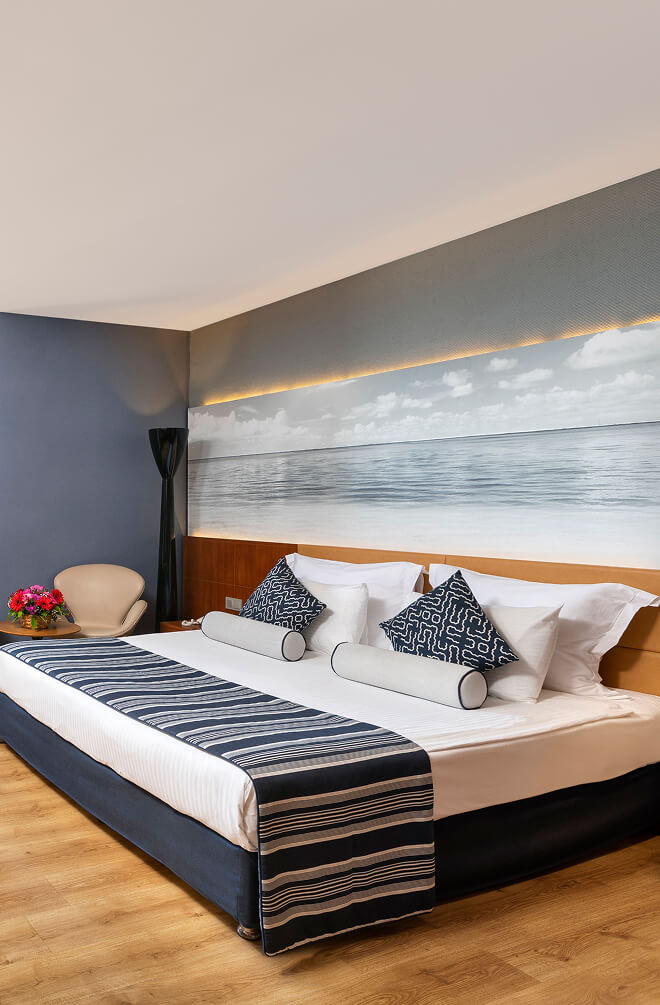 <p>Room Features</p>