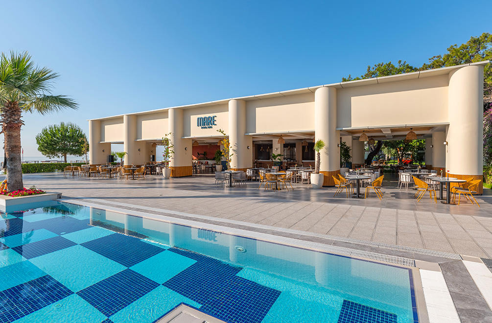 <p>Toroslar ve Deniz Arasında Seçkin Pool Bar Deneyimi</p>