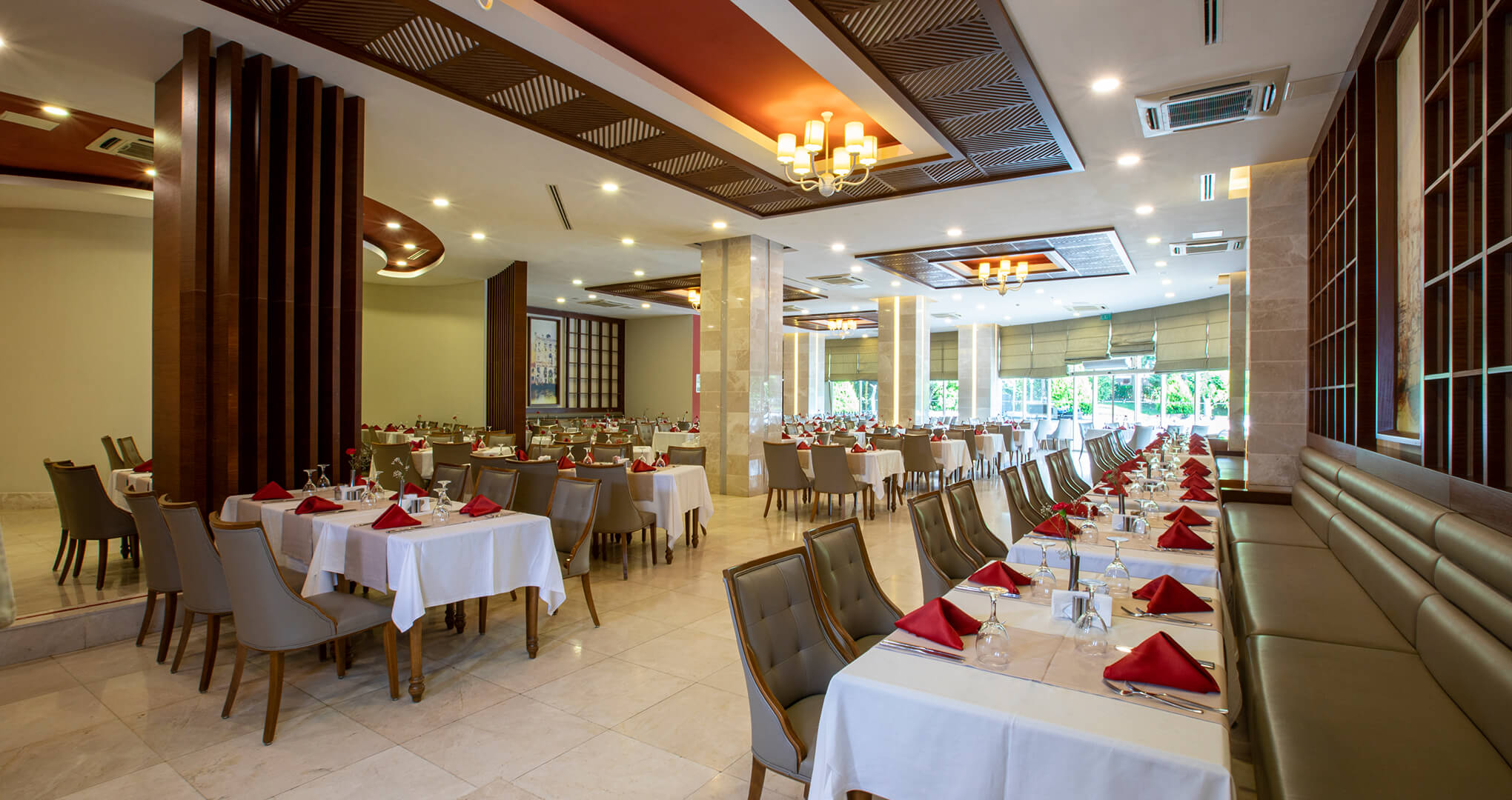 Sherwood-exclusive-lara-gastronomi-ana-restoran-galeri-4.jpg