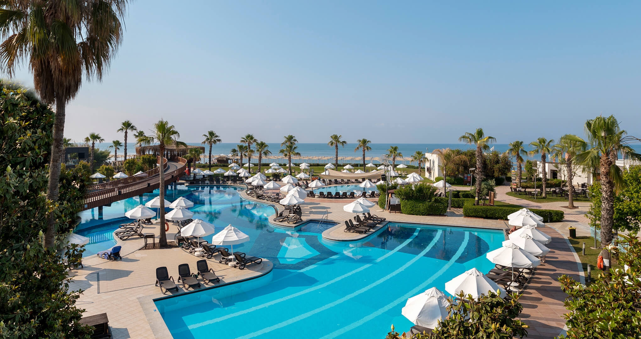 Sherwood-dreams-resort-plaj-ve-havuzlar-havuz-galeri (1).jpg