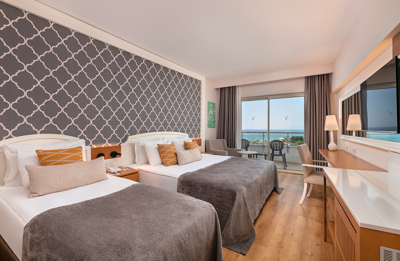 <p>Deluxe Oda</p>