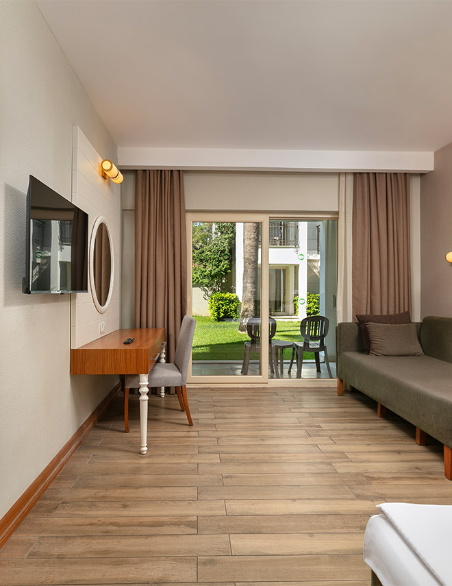 <p>A vast world that combines the tranquility of the Mediterranean with the happiness of community and the tranquility of private space!</p>
