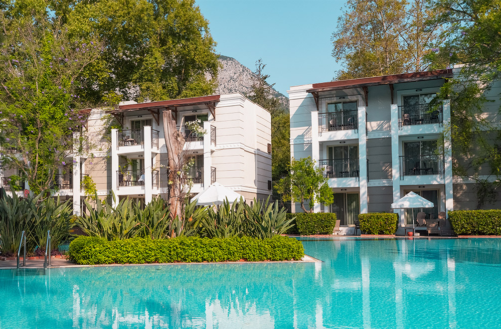 <p>By integrating every moment spent in the water with a customized comfort regime, it puts privacy first.</p>