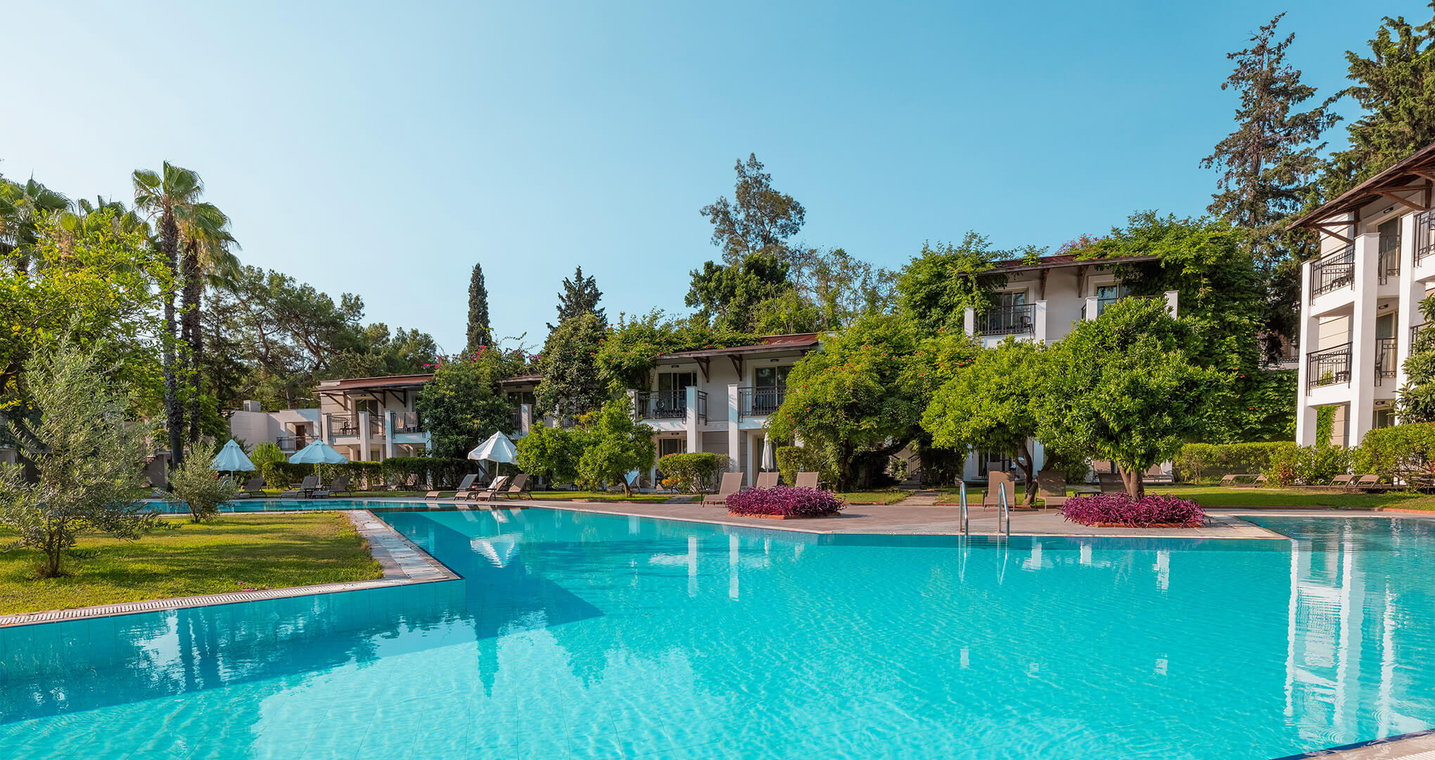 sherwood-exclusive-kemer-mandalin-havuz-galeri4.jpg