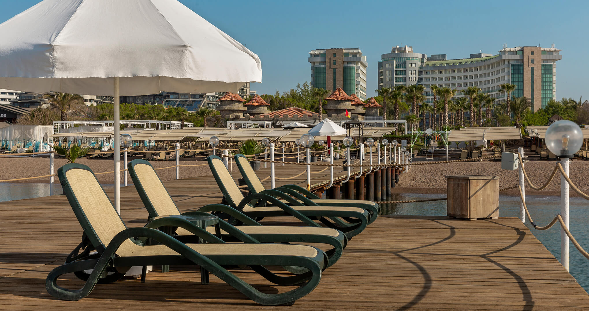 Sherwood-exclusive-lara-gastronomi-pier-bar-galeri-1.jpg
