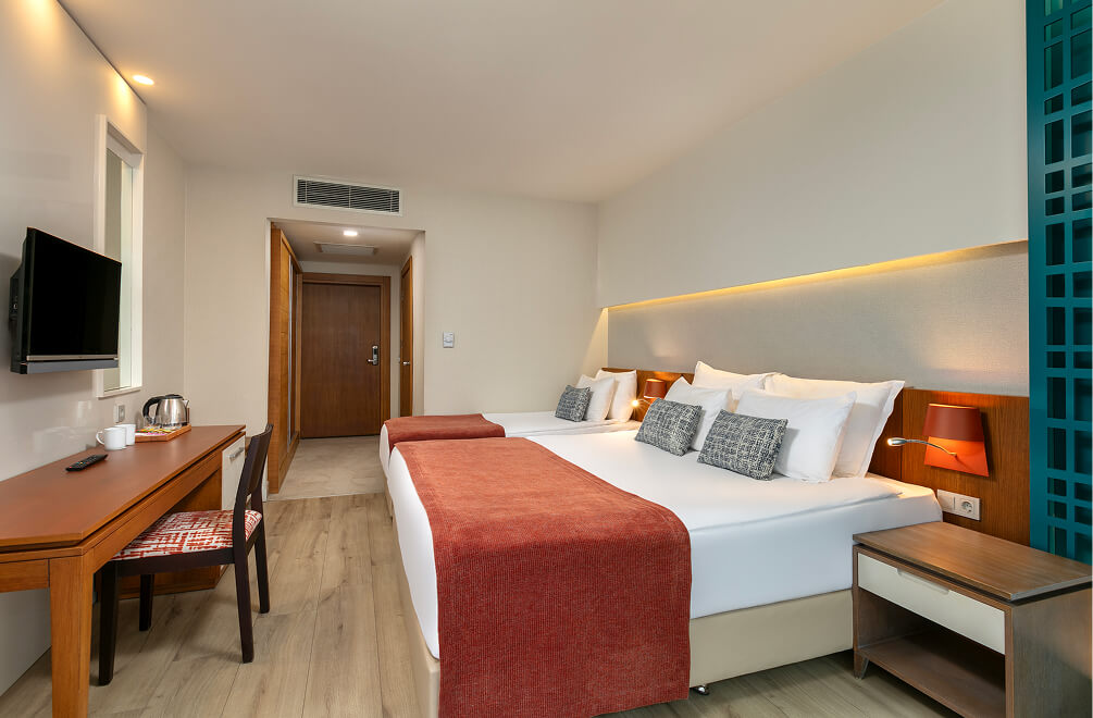 <p>Güvenli, Konforlu ve Engelsiz Bir Tatil Alanı</p>