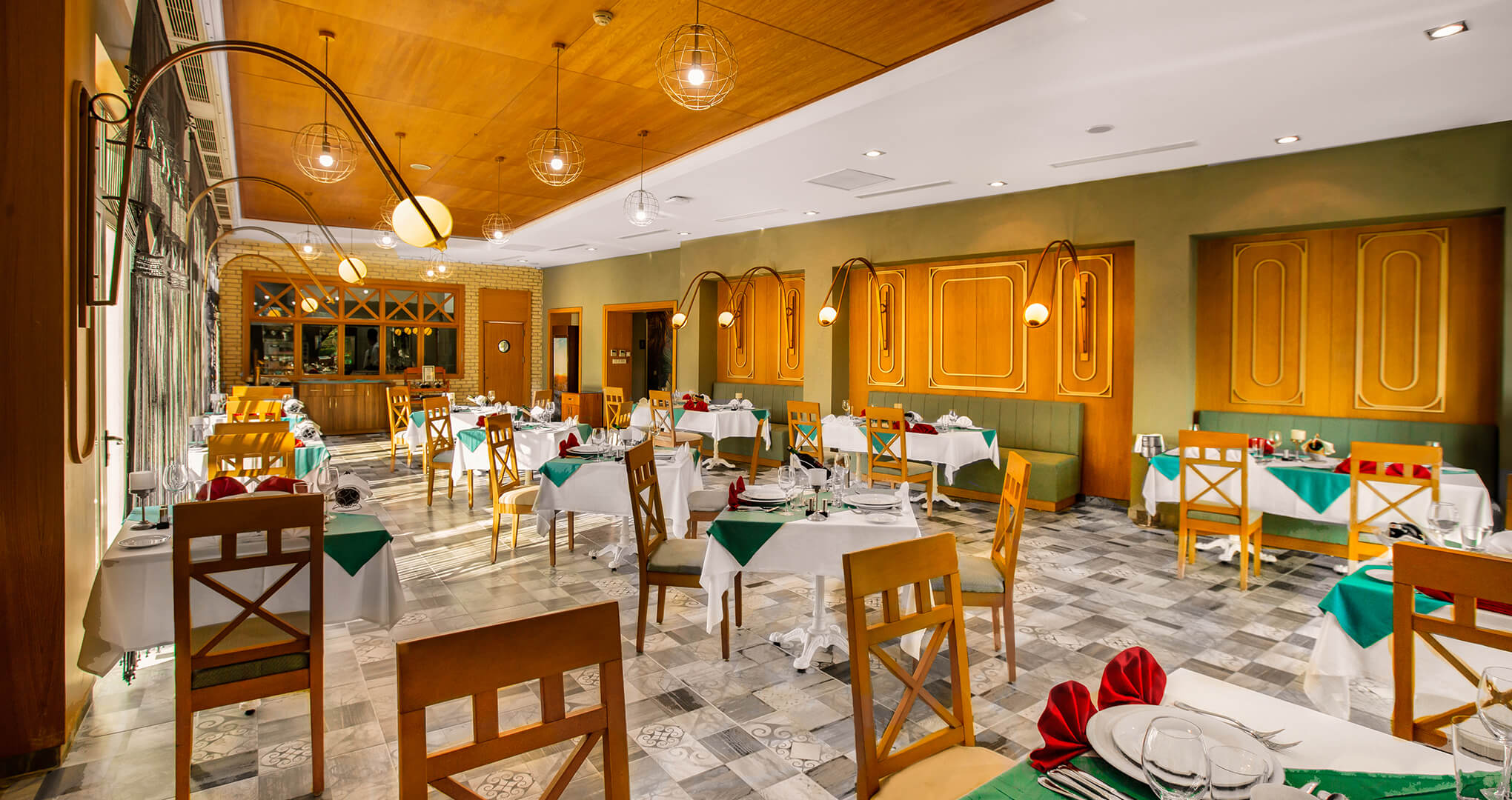 sherwoood-tui-belek-gastronomi-culinarium-a-la-carte-galeri (2).jpg