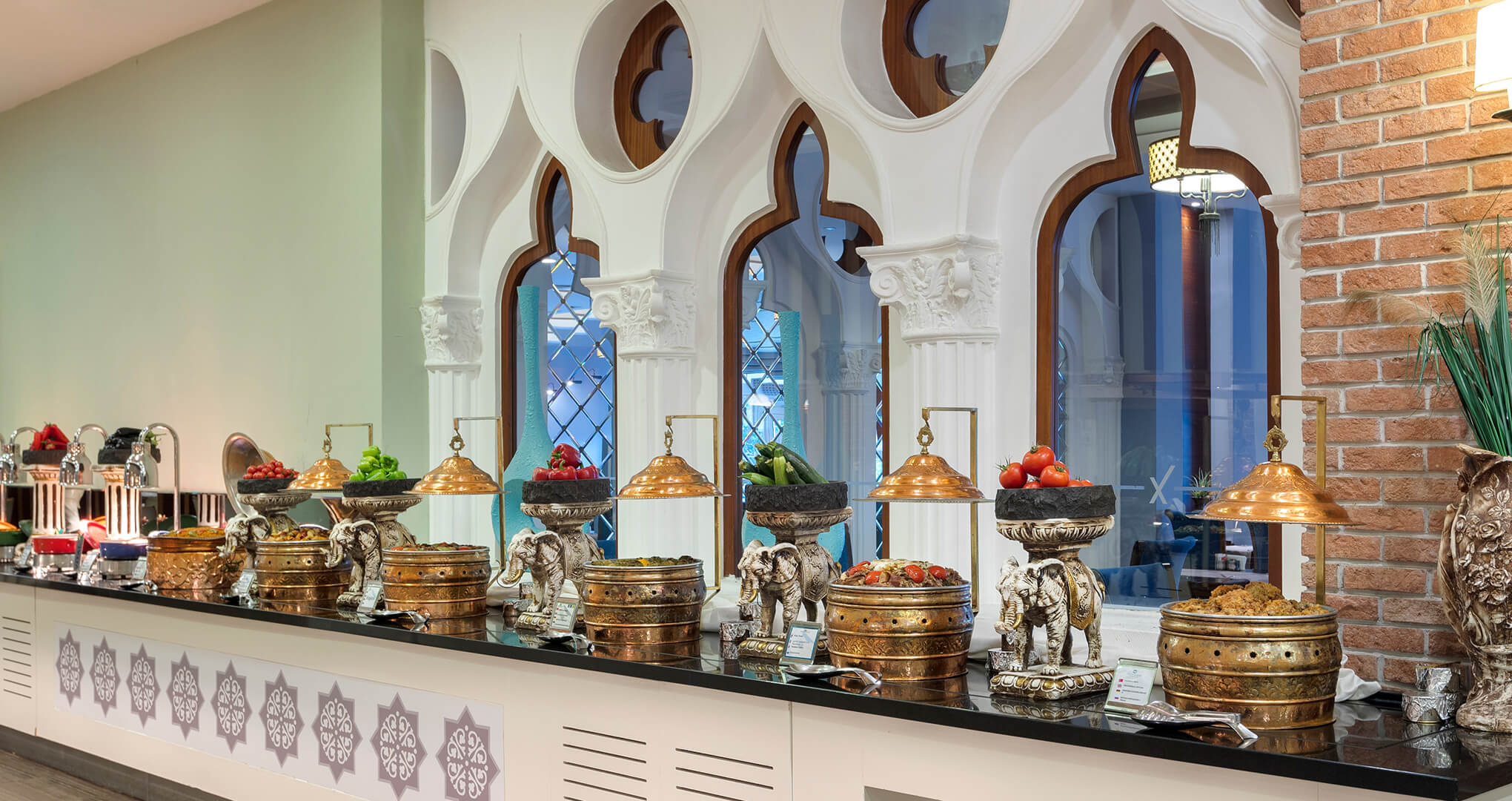 Sherwood-exclusive-lara-gastronomi-ana-restoran-galeri.jpg