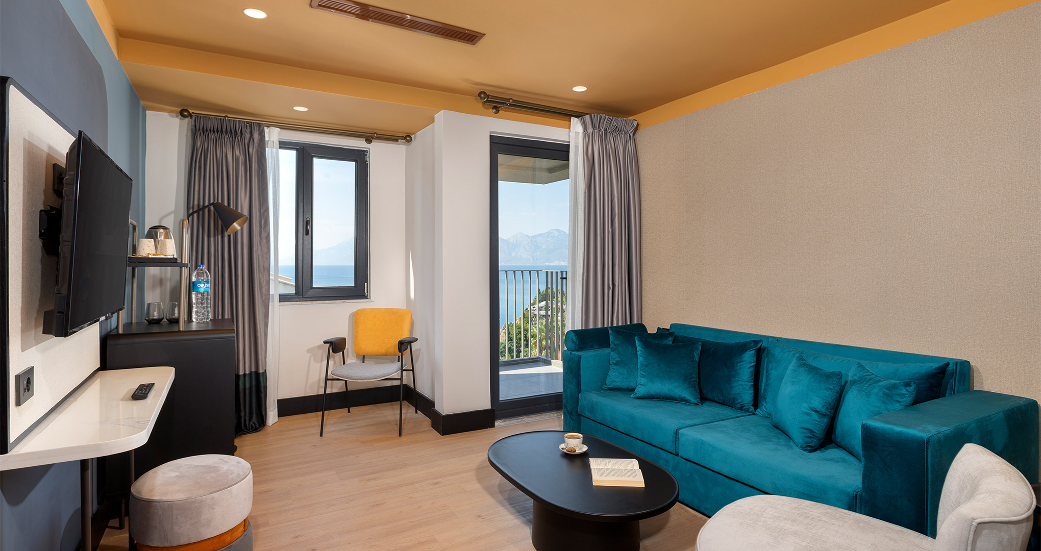 sherwood-premio-hotel-suite-sea-view-galeri2.jpg