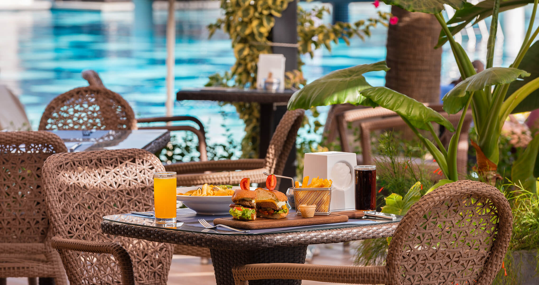 sherwoood-tui-belek-gastronomi-breezes-snack-restaurant-galeri-1.jpg