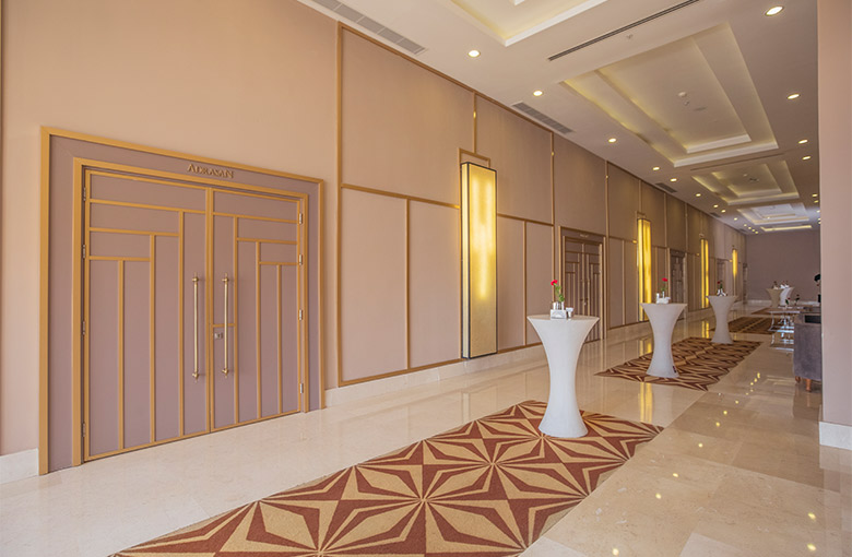 <p>Foyer</p>